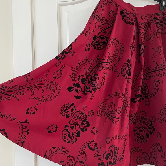 Midi length full swing skirt - Picture 5 of 6